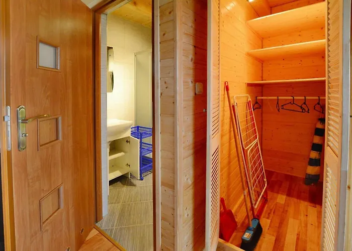 Nyaraló In Jaros Awiec Near Seaside *